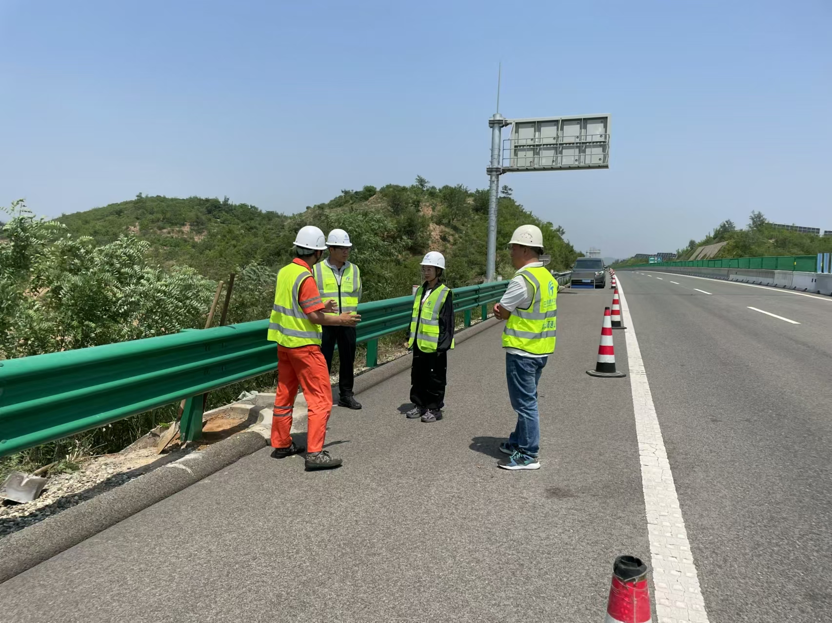 5e97a9f6a890d880fea3e1d6d94024e.jpg 5e97a9f6a890d880fea3e1d6d94024e.jpg