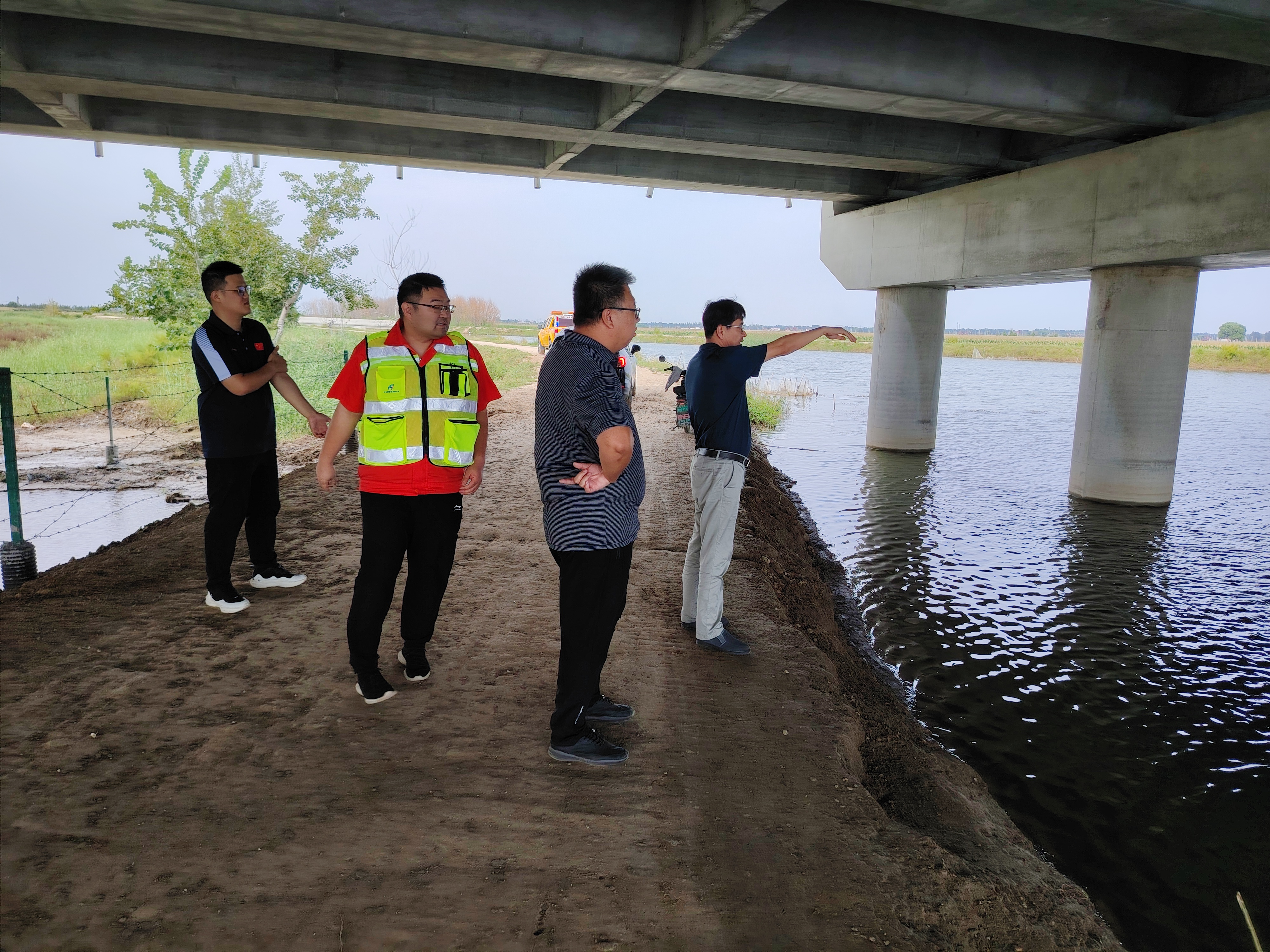 3e7fb2bb807ab793df88fe28f35c566.jpg 3e7fb2bb807ab793df88fe28f35c566.jpg