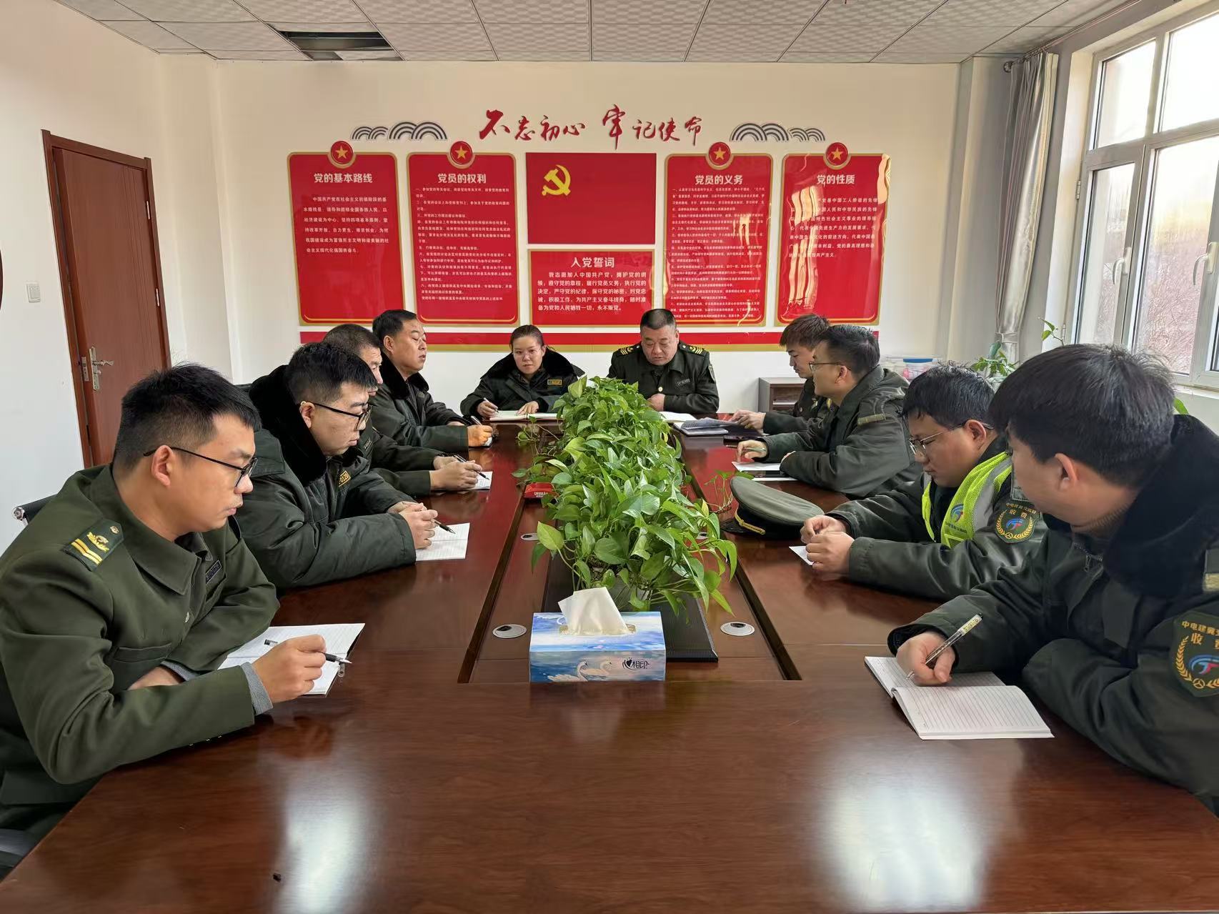 8825429e39db559101b8cda20d2810f.jpg 8825429e39db559101b8cda20d2810f.jpg