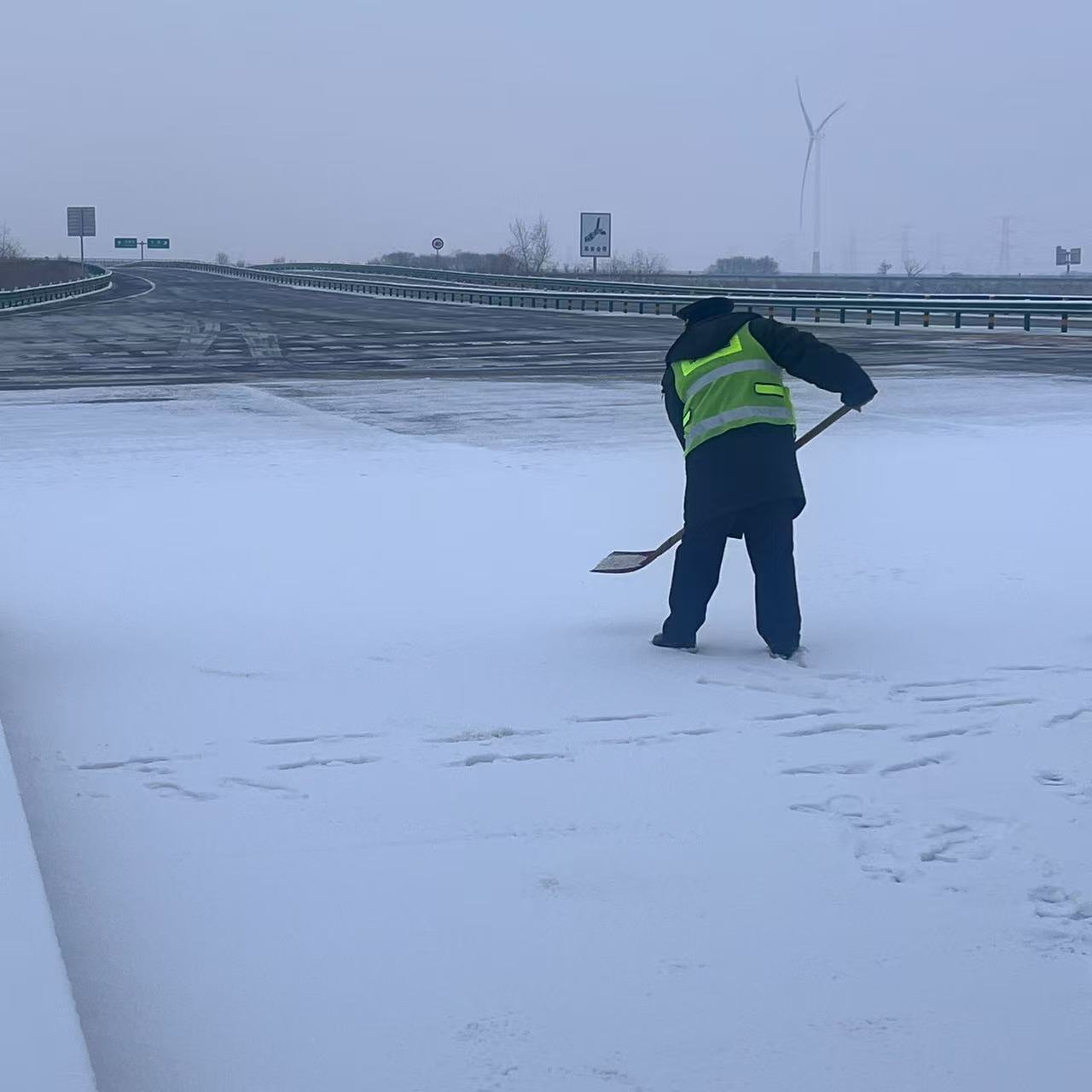 微信图片_20250126160229.jpg 微信图片_20250126160229.jpg