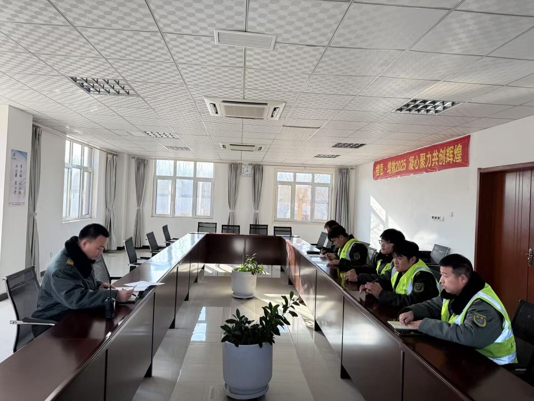 ff967669accf268e553bc24e5d4f694.jpg ff967669accf268e553bc24e5d4f694.jpg